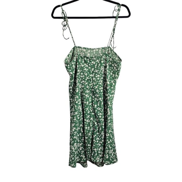 Zaful Spaghetti Strap Floral Green And White Mini Dress - Picture 6 of 8